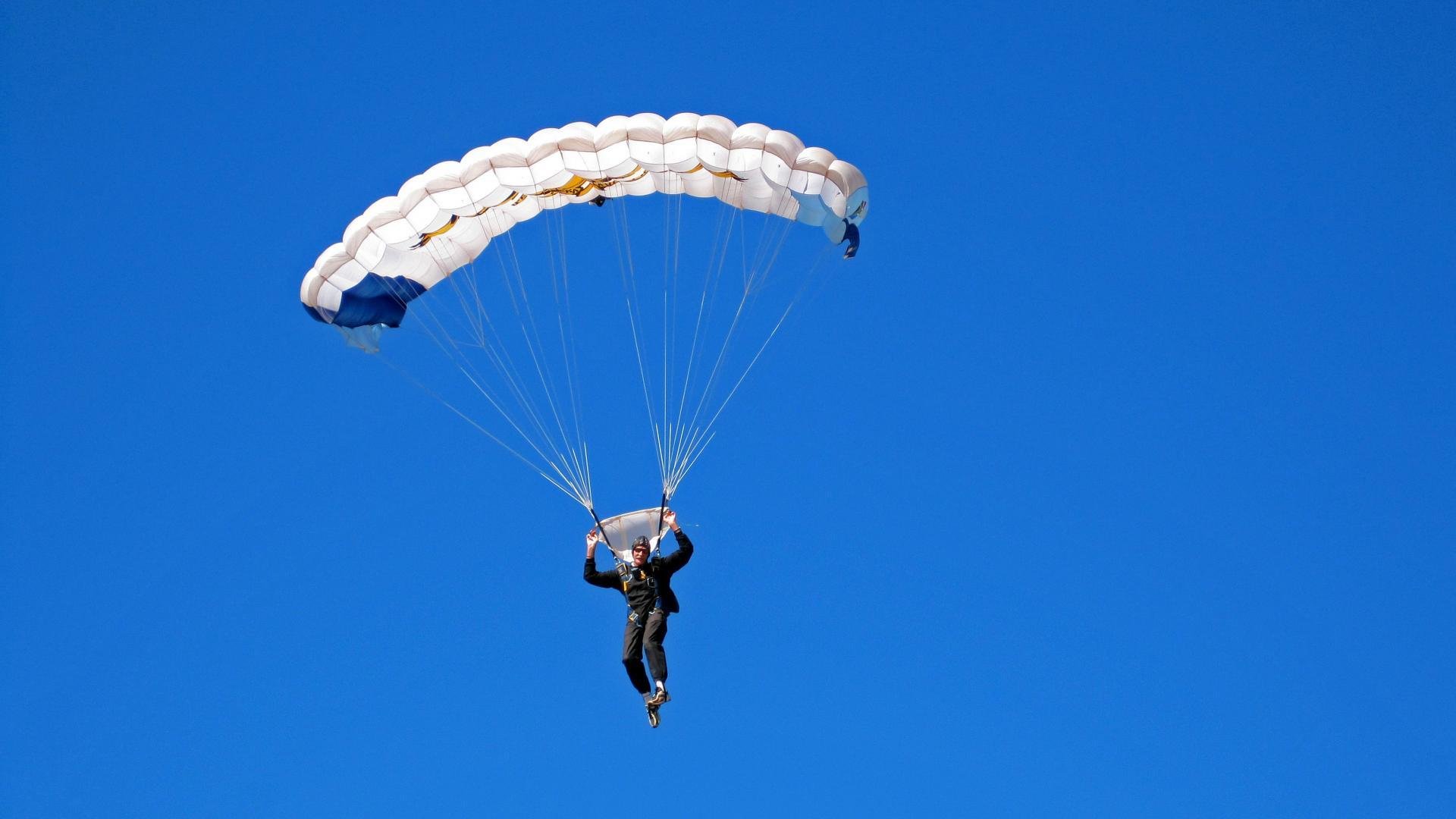 kaiyun 开云体育-CS2 战队战术多样化发展，cs站队